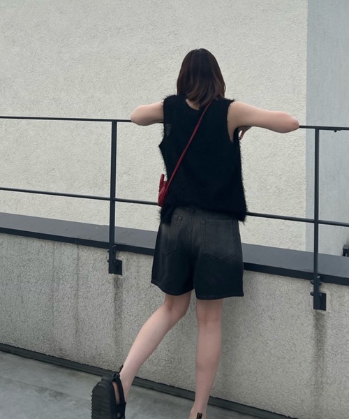 shesame（シーセム）の「グラデーション加工デニムショート