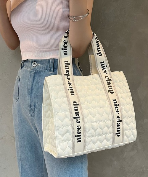 one after another NICE CLAUP（ワンアフターアナザーナイスクラップ）の「【再入荷】ハートキルティングミニトートバッグ（トートバッグ・レディース・ブラック/アイボリー/ベージュ/ピンク・ONE SIZE）」の9枚目の写真