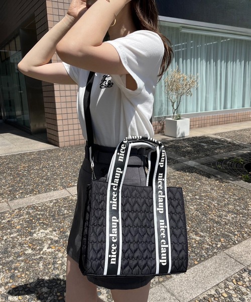 one after another NICE CLAUP（ワンアフターアナザーナイスクラップ）の「【再入荷】ハートキルティングミニトートバッグ（トートバッグ・レディース・ブラック/アイボリー/ベージュ/ピンク・ONE SIZE）」の7枚目の写真