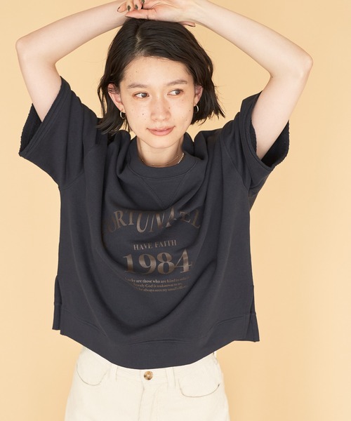 AMERICAN HOLIC（アメリカンホリック）の「ミニ裏毛ロゴカットプルオーバー①（Tシャツ/カットソー・レディース・チャコールグレー/ネイビー・M/L）」の2枚目の写真