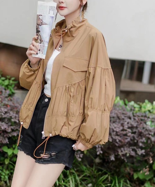 nuanti（ニュアンティ）の「シャーリングブルゾン（ブルゾン・レディース・ベージュ/ブラック/カーキ・L/XL/M）」の6枚目の写真