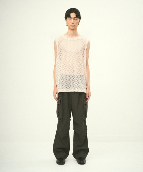 Juha(ユハ)の「RUSSELL LACE NO-SLEEVE(ベスト・メンズ・アイボリー/ブラック/オリーブ・4/3)」の9枚目の写真