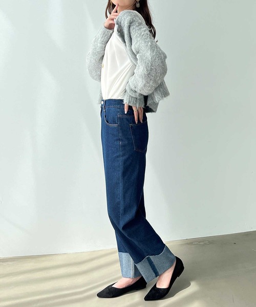 GeeRA(ジーラ)の「ワイドストレートロールアップデニムパンツ(デニムパンツ・レディース・ブルー/インディゴブルー・MEDIUM/LARGE)」の4枚目の写真