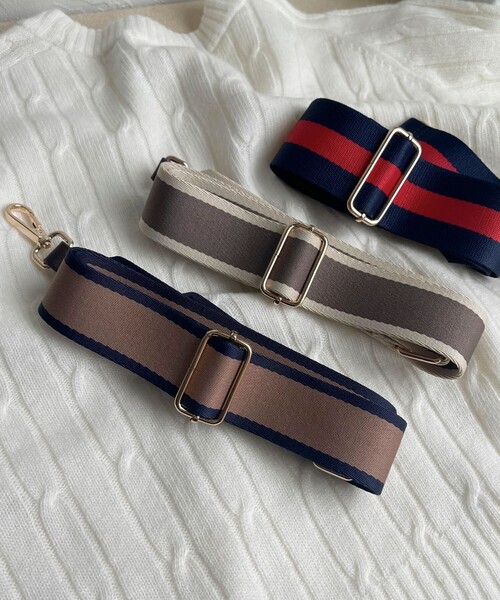 fredy emue（フレディエミュ）の「アジャストテープショルダー（その他小物・レディース・ホワイト系その他4/ブルー系その他7/レッド系その他3・FREE）」の10枚目の写真