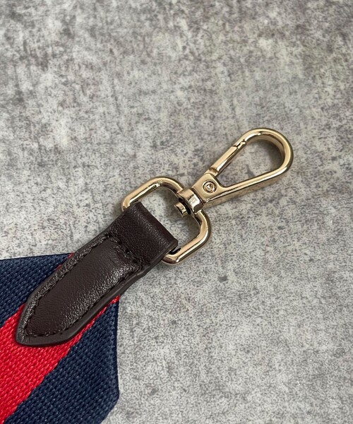 fredy emue（フレディエミュ）の「アジャストテープショルダー（その他小物・レディース・ホワイト系その他4/ブルー系その他7/レッド系その他3・FREE）」の14枚目の写真