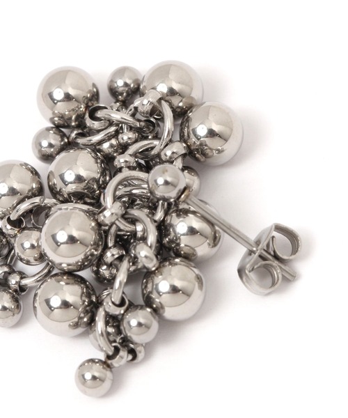 LEPSIM(レプシィム)の「ステンレスジャラピアス 983104(ピアス(両耳用)・レディース・シルバー/ゴールド・ONE SIZE)」の4枚目の写真