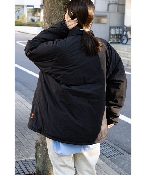 UNIVERSAL OVERALL(ユニバーサルオーバーオール)の「【 UNIVERSAL OVERALL / ユニバーサルオーバーオール 】 パディング コーチ ナイロンジャケット DRE U2333440(ナイロンジャケット・メンズ・ターコイズブルー/オレンジ/ベージュ/ブラック・L/M)」の16枚目の写真