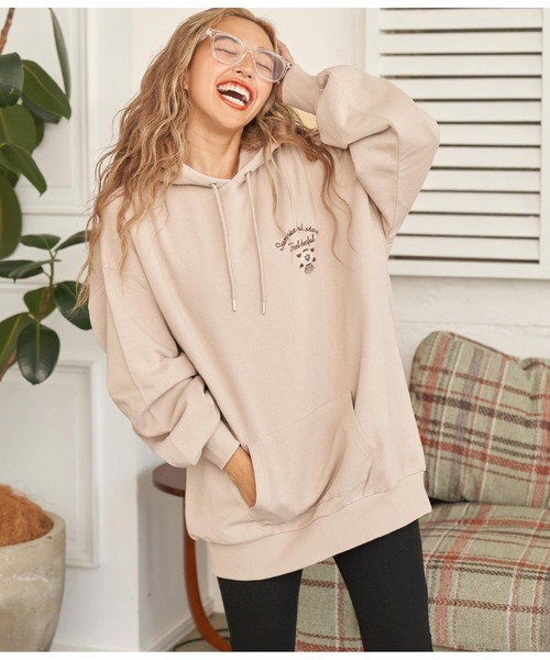 anap mimpi（アナップミンピ）の「裏起毛オルテガコーデュロイ×チロリアン刺繍フディートレーナー（パーカー・レディース・アイボリー/ダークグレー/ベージュ・FREE）」の7枚目の写真