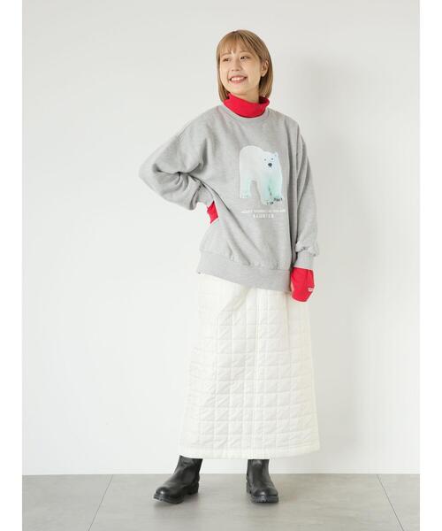 ehka sopo（エヘカソポ）の「白クマプリントスウェット（Tシャツ