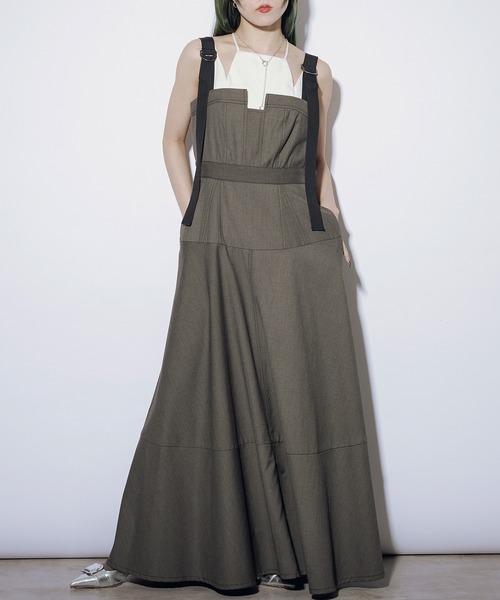 Ezick(エジック)の「Panel bustier ステッチキャミドレス(ワンピース・レディース・カーキブラウン/チャコールグレー/ライトグレー・FREE)」の6枚目の写真