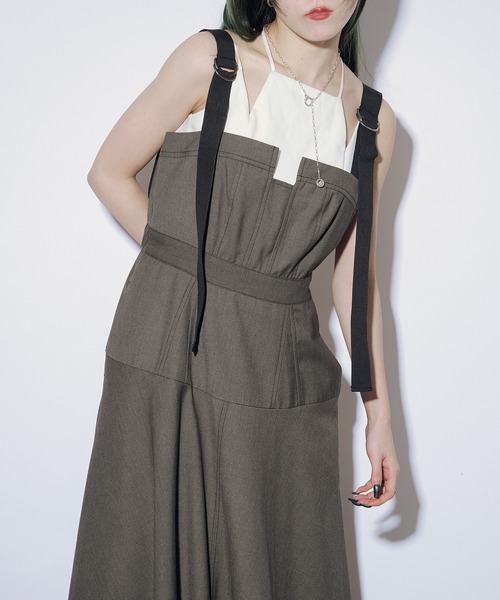 Ezick(エジック)の「Panel bustier ステッチキャミドレス(ワンピース・レディース・カーキブラウン/チャコールグレー/ライトグレー・FREE)」の12枚目の写真