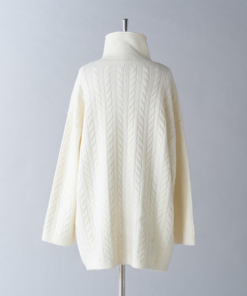 one after another NICE CLAUP（ワンアフターアナザーナイスクラップ）の「ケーブルニットZIPUPニットワンピース（ワンピース・レディース・ライトグレー/ピンク/アイボリー/チャコール・FREE）」の16枚目の写真