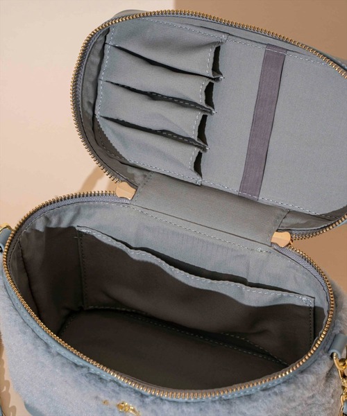 WILLSELECTION（ウィルセレクション）の「もこもこバニティバッグ（ショルダーバッグ・レディース・ブルー/ベージュ/オフホワイト・FREE）」の11枚目の写真