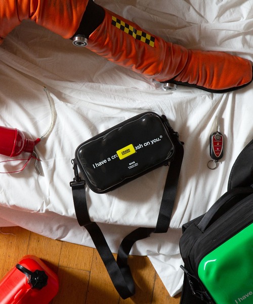 MSGM(エムエスジーエム)の「MSGM×CRASH BAGGAGE ミニ アイコン バッグ(ショルダーバッグ・メンズ・ブラック・ONE SIZE)」の9枚目の写真