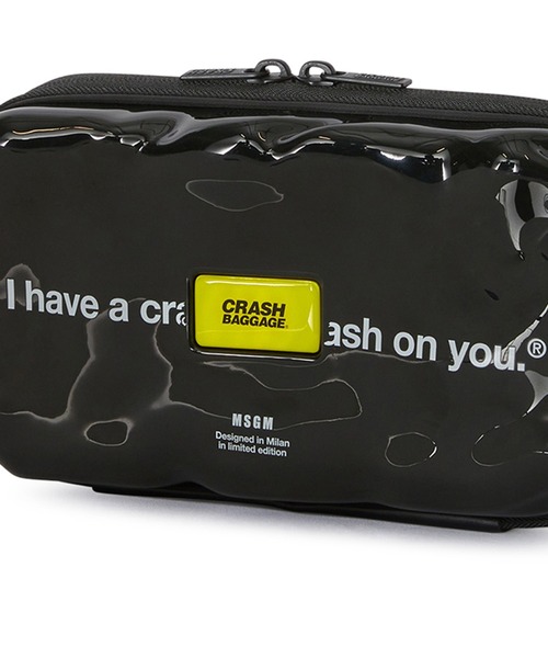 MSGM(エムエスジーエム)の「MSGM×CRASH BAGGAGE ミニ アイコン バッグ(ショルダーバッグ・メンズ・ブラック・ONE SIZE)」の4枚目の写真