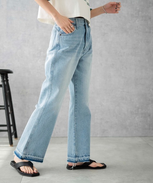 WEGO(ウィゴー)の「WEGO/セミフレアデニムパンツ(デニムパンツ・レディース・ライトインディゴブルー/ブラック系1・SMALL/MEDIUM)」の16枚目の写真