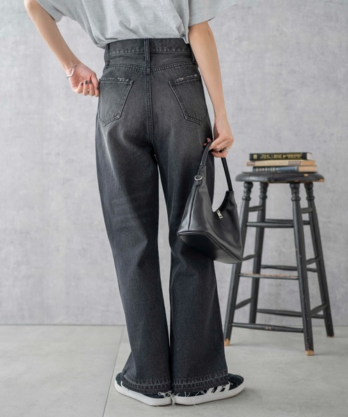 WEGO(ウィゴー)の「WEGO/セミフレアデニムパンツ(デニムパンツ・レディース・ライトインディゴブルー/ブラック系1・SMALL/MEDIUM)」の11枚目の写真