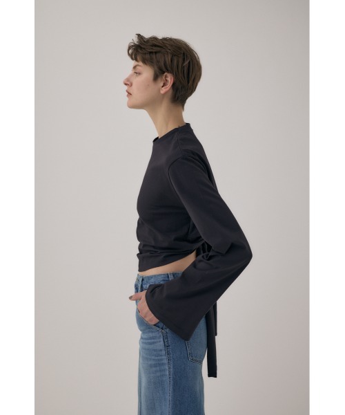 M_(エムアンダーバー)の「オーガニックコットン使用の少しハリのあるTシャツ生地 背中で帯を結わえるデザインの長袖Tシャツ(Tシャツ/カットソー・レディース・アイボリー/ブラック/ライトピンク・FREE)」の7枚目の写真