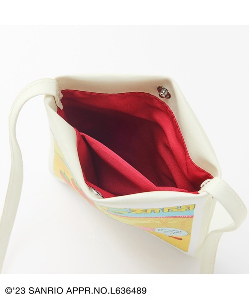 セール】サンリオキャラクターコラボ いちご新聞スマホポシェット