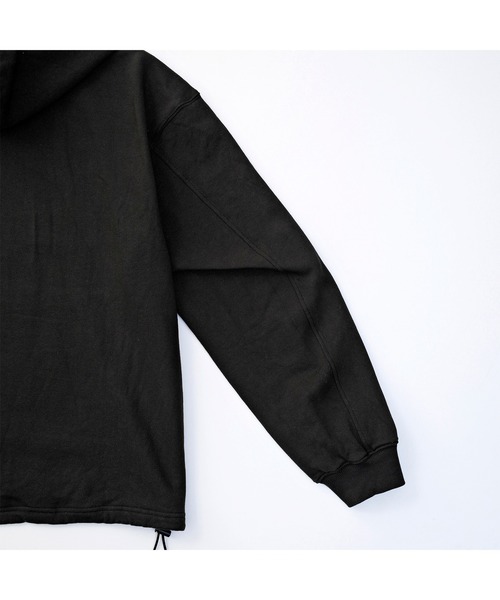 VICTIM（ヴィクティム）の「VICTIM ヴィクティム / TECH PARKA テック