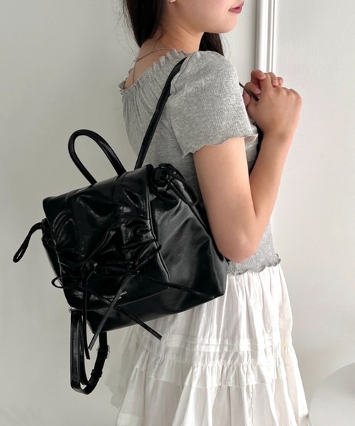Loueme（ルエム）の「ダブルリボンギャザーリュック（バックパック/リュック・レディース・ブラック/シルバー/アイボリー・FREE）」の13枚目の写真