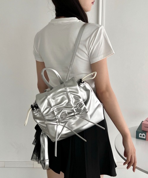 Loueme（ルエム）の「ダブルリボンギャザーリュック（バックパック/リュック・レディース・ブラック/シルバー/アイボリー・FREE）」の15枚目の写真
