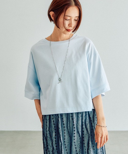 LEPSIM(レプシィム)の「【3つの機能付き】ワイドクロップドT 987481(Tシャツ/カットソー・レディース・ブラック/ライトブルー/オフホワイト/ホワイト×ブラック/レッド/ブルー系その他・FREE)」の15枚目の写真