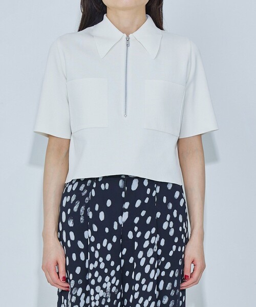 WRAPINKNOT(ラッピンノット)の「【WRAPINKNOT(ラッピンノット)】《STUDIOUS別注》FRONT ZIP SHORT SHIRT(Tシャツ/カットソー・レディース・ブラック/アイボリー・FREE)」の19枚目の写真