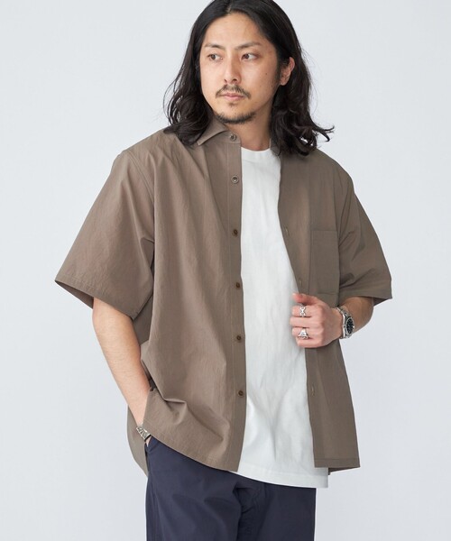 SHIPS(シップス)の「SHIPS:〈吸水速乾〉Micro Dot Air(R) レギュラーカラー ショートスリーブ シャツ(シャツ/ブラウス・メンズ・チャコールグレー/ブラック/カーキ・SMALL/MEDIUM/LARGE/X-LARGE)」の1枚目の写真