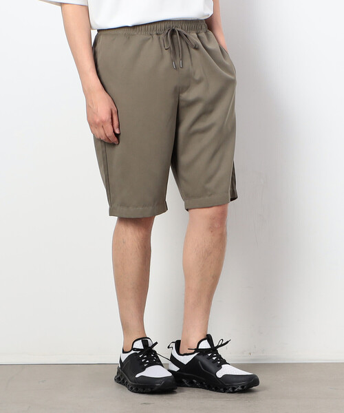 COMME CA ISM（コムサイズム）の「ポリエステルツイル ソフトピーチ ショートパンツ（その他パンツ・メンズ・チャコール/ブラック/カーキ/ブルー・MEDIUM/LARGE）」の9枚目の写真