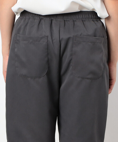 COMME CA ISM（コムサイズム）の「ポリエステルツイル ソフトピーチ ショートパンツ（その他パンツ・メンズ・チャコール/ブラック/カーキ/ブルー・MEDIUM/LARGE）」の17枚目の写真