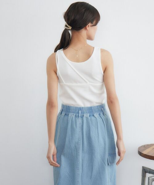 RETRO GIRL（レトロガール）の「アシメデザインタンク（タンクトップ・レディース・レッド/ブラウン/オフホワイト/ブラック・FREE）」の12枚目の写真