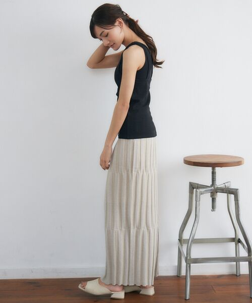 RETRO GIRL（レトロガール）の「アシメデザインタンク（タンクトップ・レディース・レッド/ブラウン/オフホワイト/ブラック・FREE）」の15枚目の写真