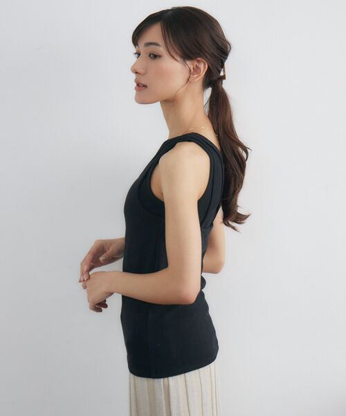 RETRO GIRL（レトロガール）の「アシメデザインタンク（タンクトップ・レディース・レッド/ブラウン/オフホワイト/ブラック・FREE）」の19枚目の写真