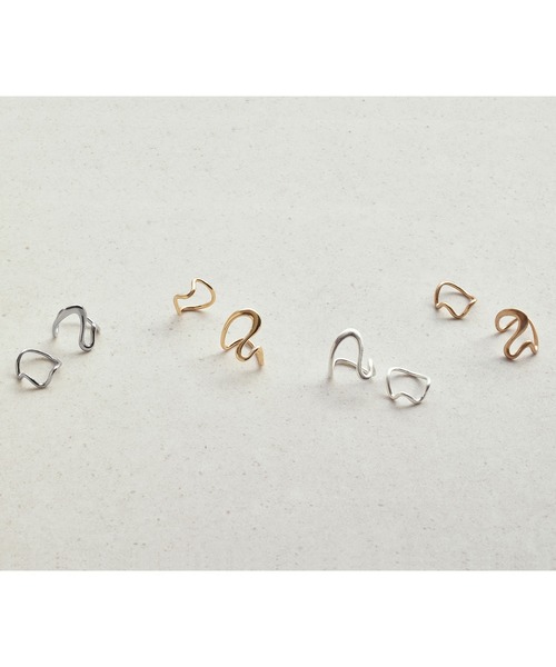 GOLDY(ゴールディ)の「ウェービー ライン セット リング(リング・レディース・ゴールド/シルバー系その他/ゴールド系その他/シルバー・FREE)」の8枚目の写真