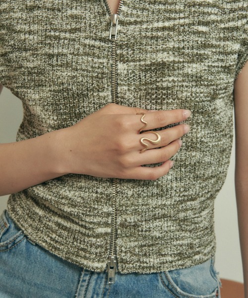 GOLDY(ゴールディ)の「ウェービー ライン セット リング(リング・レディース・ゴールド/シルバー系その他/ゴールド系その他/シルバー・FREE)」の6枚目の写真