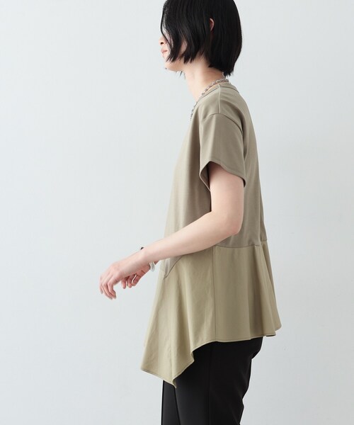 GALLEST（ギャレスト）の「◆アシンメトリぺプラムトップス（Tシャツ/カットソー・レディース・ホワイト系/ブラック/カーキ・38）」の20枚目の写真