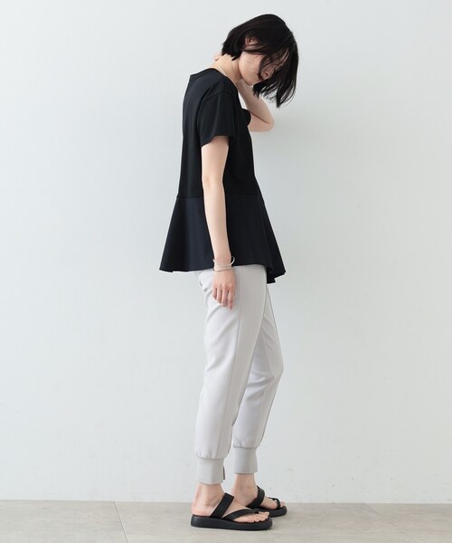 GALLEST（ギャレスト）の「◆アシンメトリぺプラムトップス（Tシャツ/カットソー・レディース・ホワイト系/ブラック/カーキ・38）」の15枚目の写真