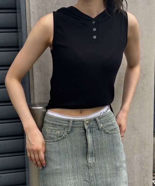 セール】【Chikashitsu + OaKS】drawstring hooded sleeveless