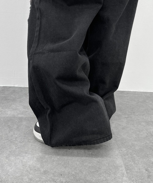 LVEU.（ラブユ.）の「【LVEU.】クラッシュルーズデニムパンツ / ボトムス パンツ デニム ダメージ ストレート ワイド ルーズ ヴィンテージ 色落ち インディゴ ブルー ブラック（デニムパンツ・レディース・ブラック/ブルー・FREE）」の9枚目の写真