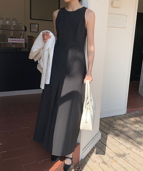 MAISON DE THERESE(メゾン ド テレーズ)の「ダブルポケットギャザーロングタンクトップワンピース(ワンピース・レディース・ブラック/ホワイト・FREE)」の18枚目の写真