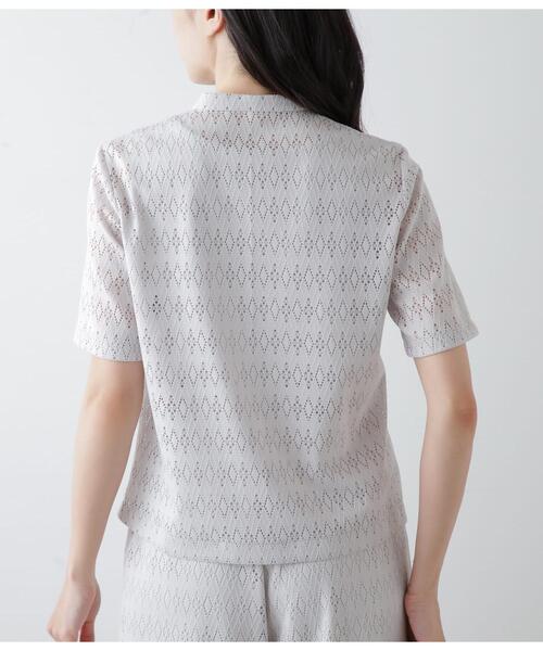 NEWYORKER(ニューヨーカー)の「ダイヤラッセルレース 半袖スキッパーブラウス(シャツ/ブラウス・レディース・グレイッシュベージュ/ネイビー・11号/9号)」の19枚目の写真
