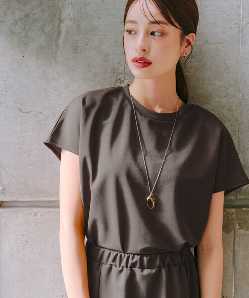 Tiaclasse(ティアクラッセ)の「【大きいサイズ】フレンチスリーブカノコトップス(Tシャツ/カットソー・レディース・カーキ/ベージュ/ブラック・XL)」の7枚目の写真