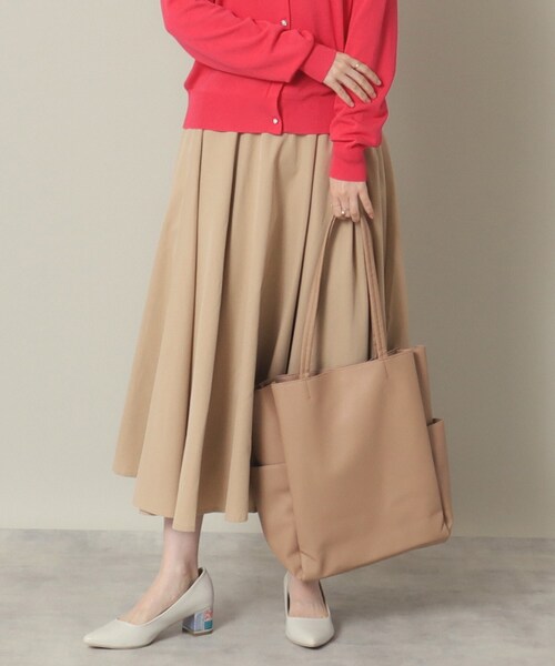 ITS'DEMO（イッツデモ）の「◆【A4対応／通勤／6ポケット】収納上手になれるトート（トートバッグ・レディース・アイボリー/ブラック/ナチュラル/ブルー/ベージュ/シルバー/ダークグレー/ブロンズ・00）」の12枚目の写真