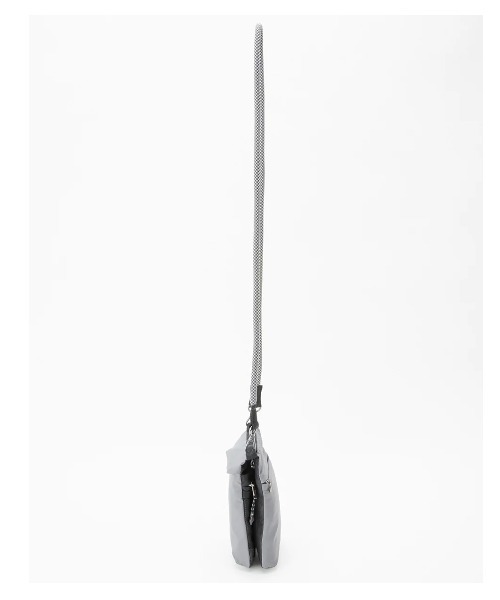 BILLABONG(ビラボン)の「BILLABONG レディース PHONE SACOCHE SHOLDE バッグ 【2024年秋冬モデル】/ビラボンミニショルダーバッグ(ショルダーバッグ・レディース・ブラック/グレー・FREE)」の8枚目の写真