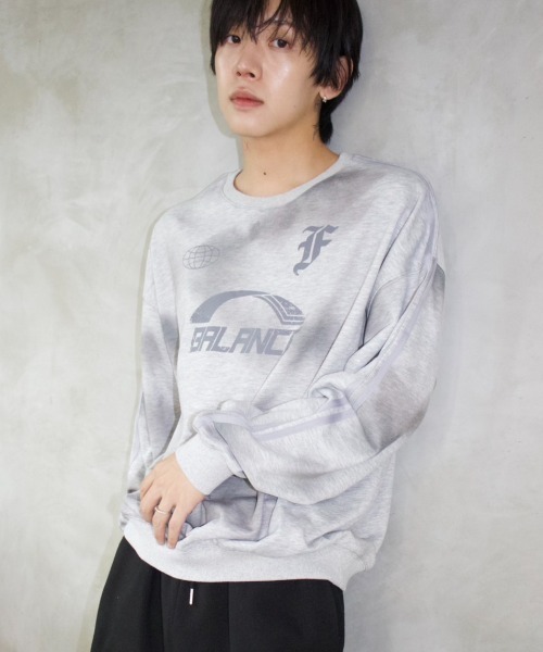 FCMM(エフシーエムエム)の「BALANCE CREWNECK SWEATSHIRT/バランスクルーネックスウェットシャツ(スウェット・メンズ・イエロー/ブラック/グレー・MEDIUM/LARGE)」の3枚目の写真