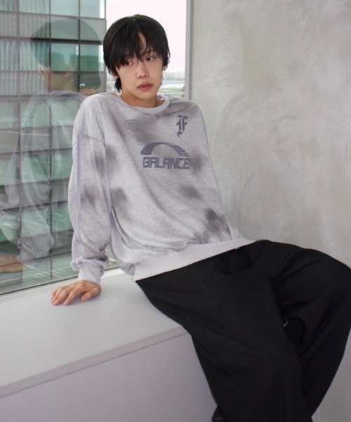 FCMM(エフシーエムエム)の「BALANCE CREWNECK SWEATSHIRT/バランスクルーネックスウェットシャツ(スウェット・メンズ・イエロー/ブラック/グレー・MEDIUM/LARGE)」の10枚目の写真