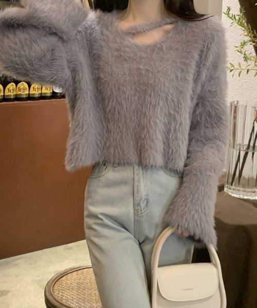 emi+（エミプラス）の「ショート丈シャギーニットプルオーバー（ニット