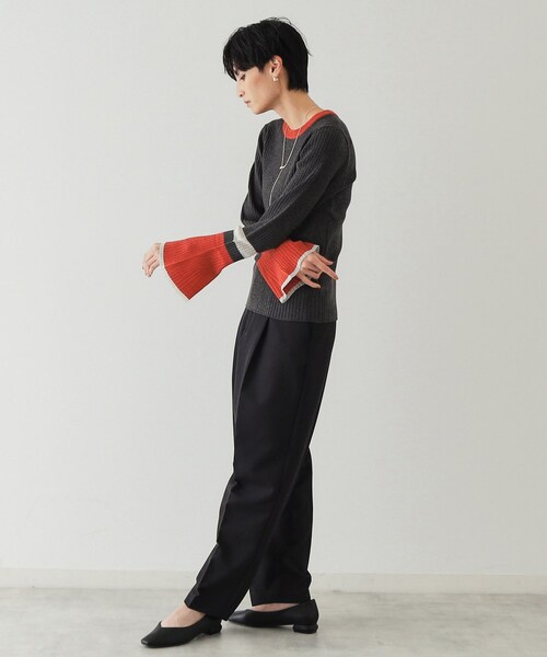 OPAQUE.CLIP（オペークドットクリップ）の「◆《Oggi掲載》配色フレアースリーブニット【洗濯機洗い可】（ニット/セーター・レディース・チャコール/ブラック系4/ネイビー系4・36/38/40）」の6枚目の写真