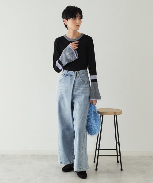 OPAQUE.CLIP（オペークドットクリップ）の「◆《Oggi掲載》配色フレアースリーブニット【洗濯機洗い可】（ニット/セーター・レディース・チャコール/ブラック系4/ネイビー系4・36/38/40）」の9枚目の写真